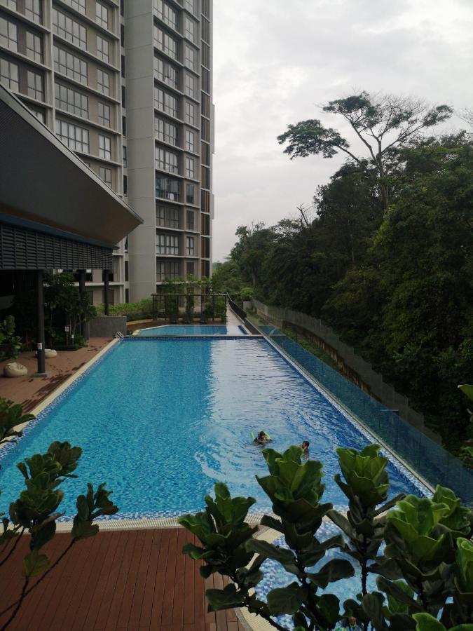 Stayje Putrajaya, 5 Minutes To Ioi City Mall, Wifi , Netflix, Free Parking Zewnętrze zdjęcie