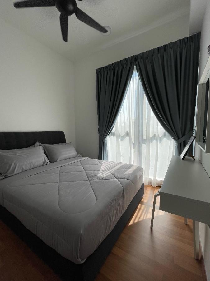 Stayje Putrajaya, 5 Minutes To Ioi City Mall, Wifi , Netflix, Free Parking Zewnętrze zdjęcie